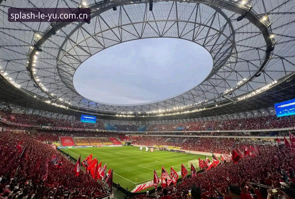 欧联杯决赛深度评测：埃梅里五冠封神，维拉王朝崛起的战术密码